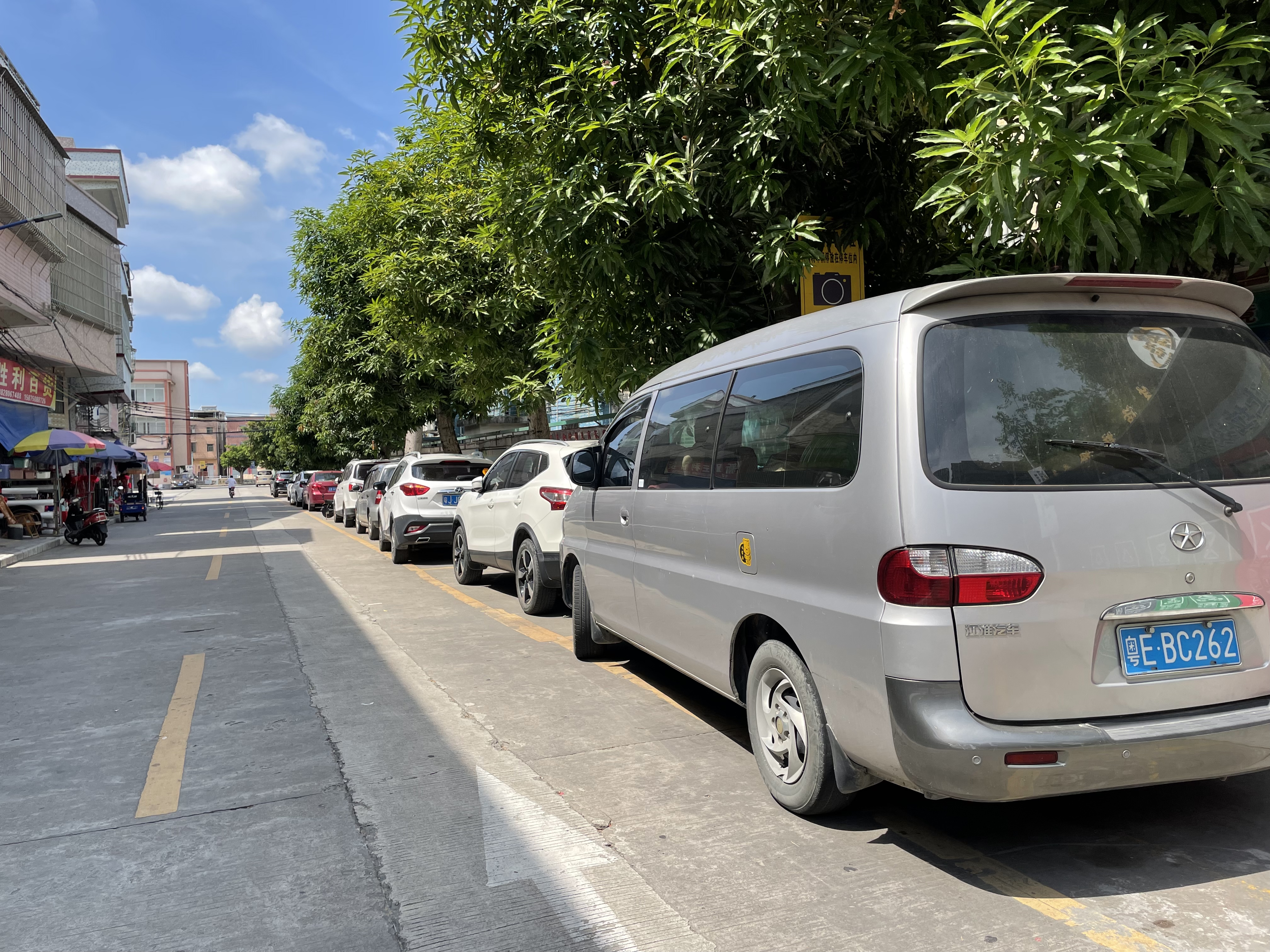 3墟鎮(zhèn)停車位.jpg